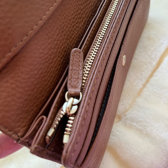 Michael Kors Slim Flap Wallet - Brown - Picture 13 of 17